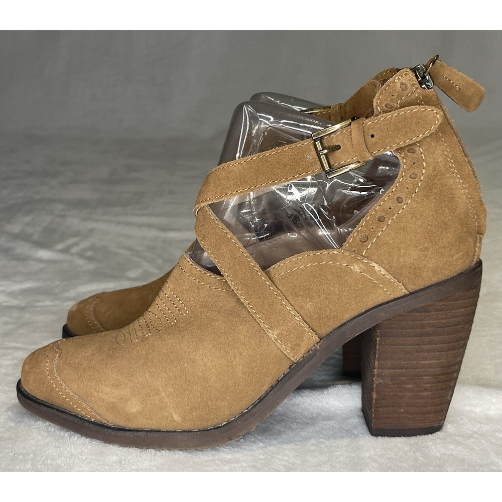 Anthropologie Gee Wawa Coby 7.5 Brown Suede Wingtip Western Back Zip Booties